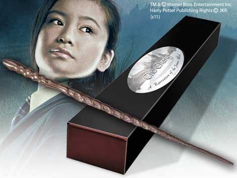 Replica Varita Mgica Deluxe Harry Potter Cho Chang (edicin carcter) - Resina - 45x8x4,5cm