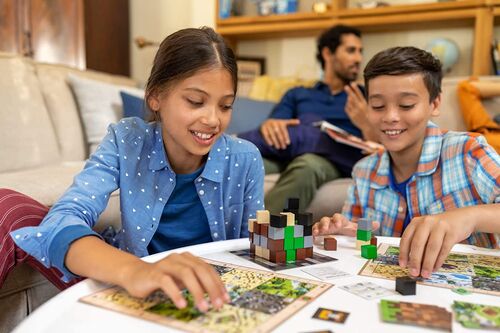 Minecraft Expansión del Juego de Mesa Builders & Biomes: Farmers Mark