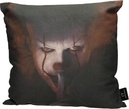 Cojín Cuadrado Pennywise Shut Up It 2017